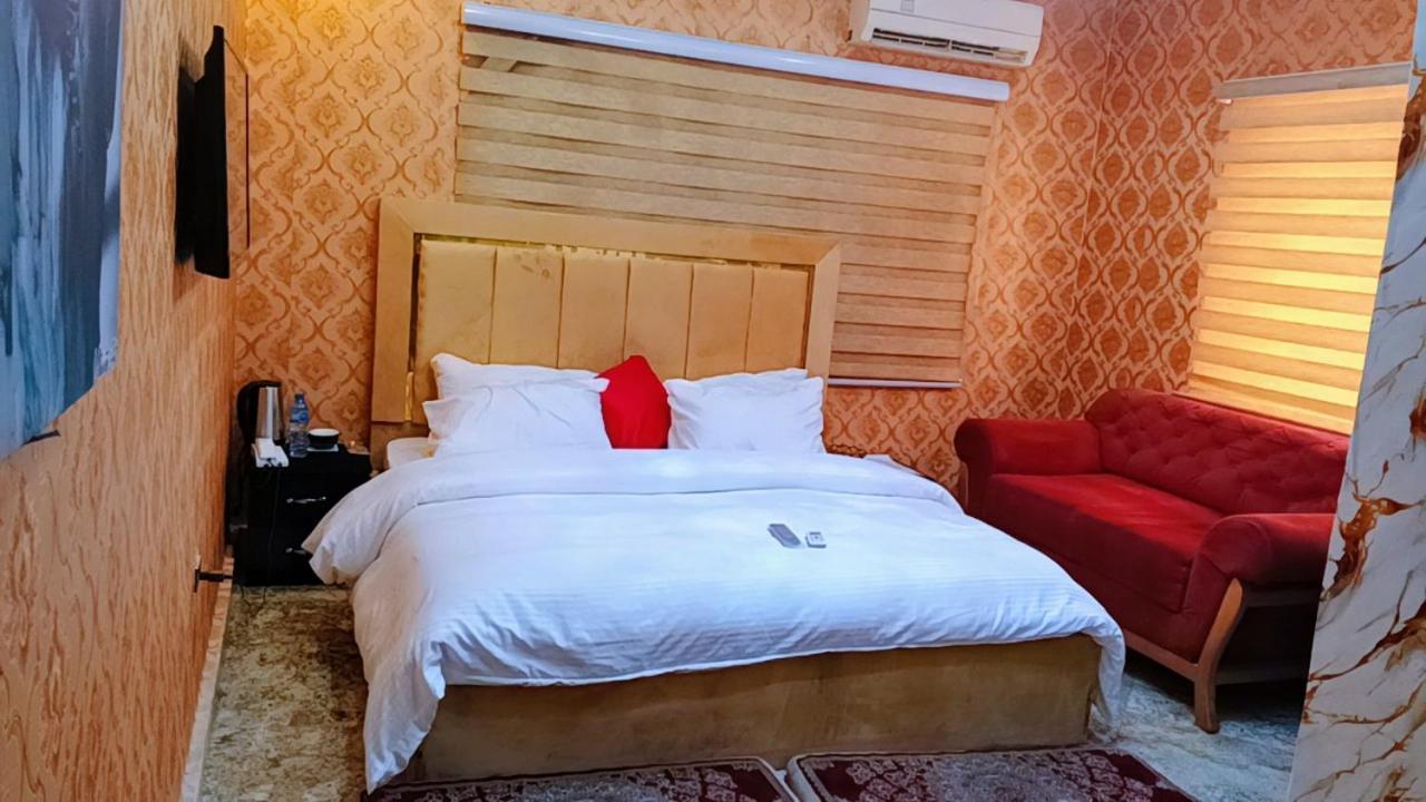 Nuit De Paris Hotel Abuja Ngoại thất bức ảnh
